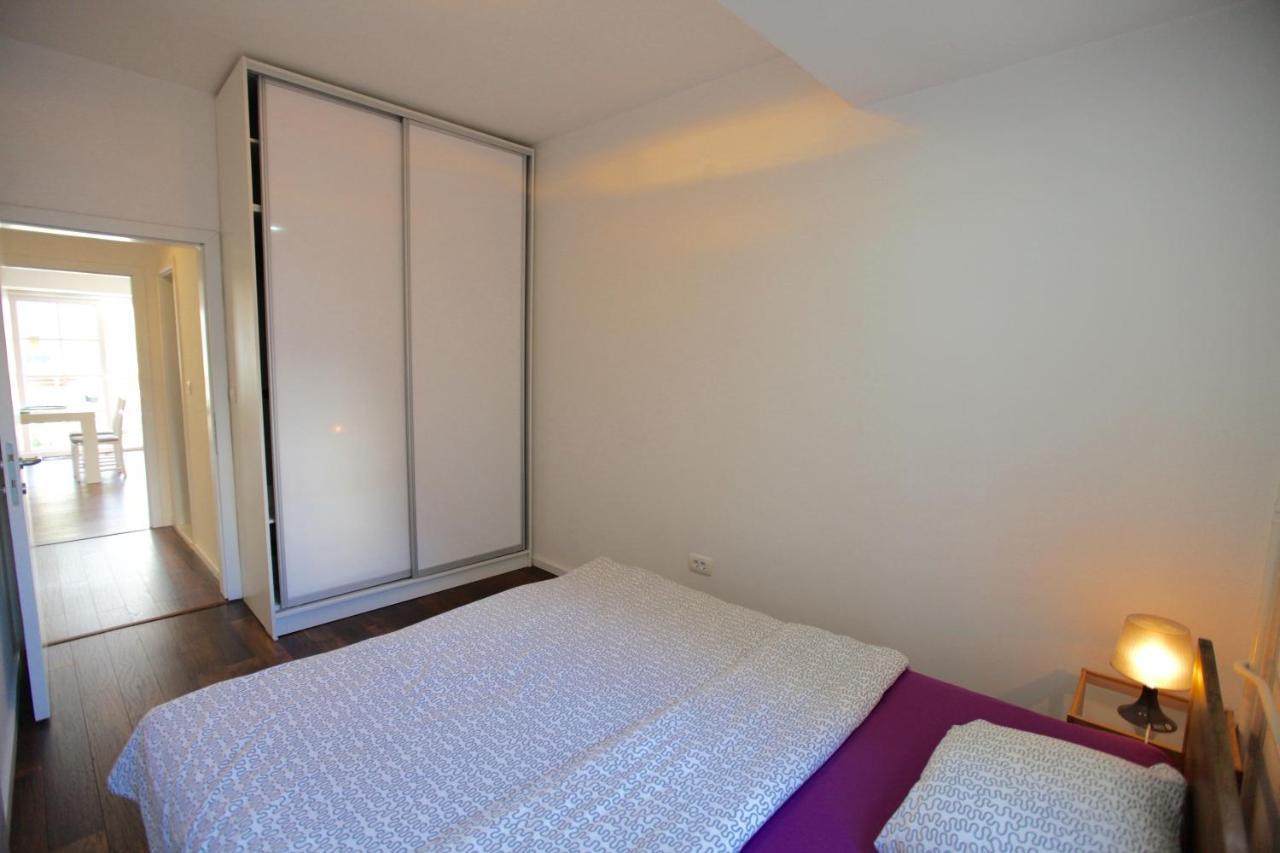 Brick Apartment On Macedonia Pedestrian Street สโกเปีย ภายนอก รูปภาพ